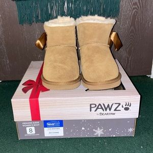 BEARPAW BOOTS, PAWZ, AMELIA, SIZE: 8